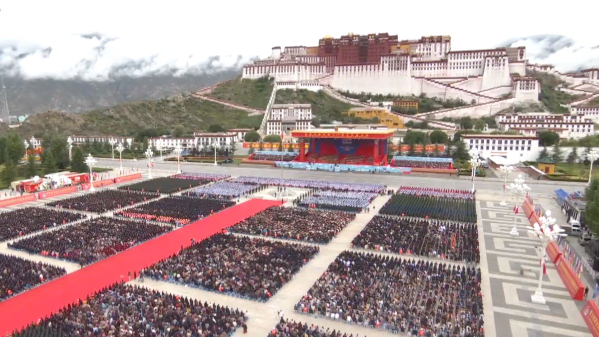 Watch: Chinese President #XiJinping attends celebration marking 60th anniversary of #Xizang Autonomous Region's founding