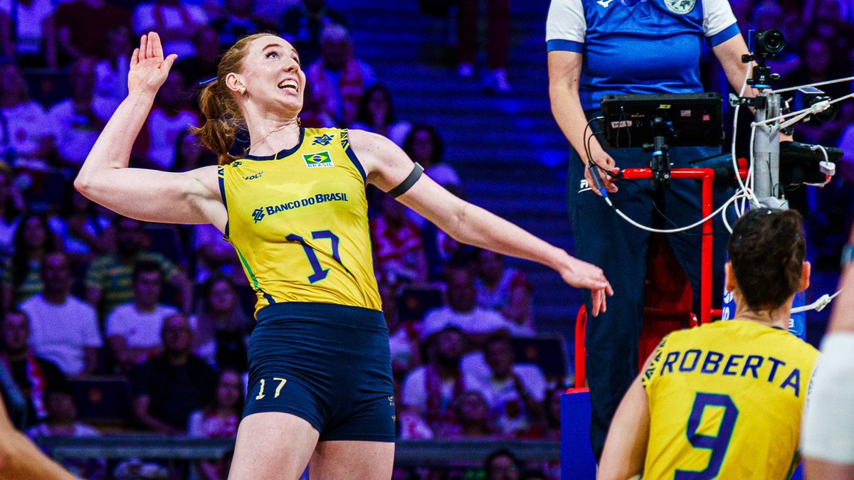 PLAYER TO WATCH: JULIA BERGMANN 🇧🇷 Fearless attacker 💥 and key for Brazil 💚💛. After shining in the #VNL, she’s ready for the 2025 World Championship 🏆 in Thailand 🇹🇭 (Aug 22). 📺 VBTV: 🏐 #Volleyball #Volei #Thailand2025 #WWCH #ElectrifyingThailand