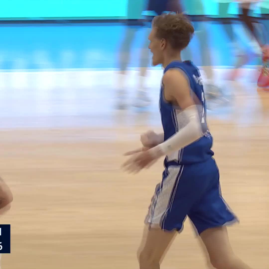 18-year-old Miikka Muurinen wasting no time in his first appearance with Finland this summer 🇫🇮 #EuroBasket x Basketball Finland