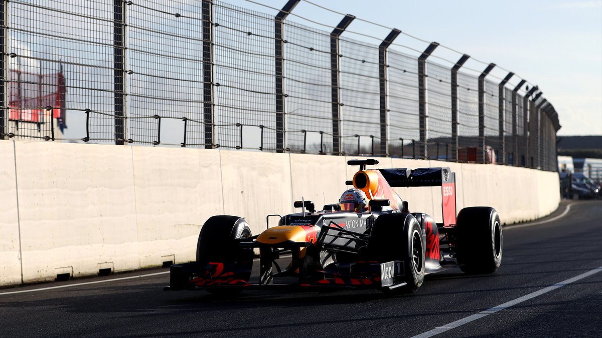 Early access 🎟️ Max got to try out the new-look Zandvoort ahead of the #DutchGP's return 🇳🇱 #F1 || Max Verstappen