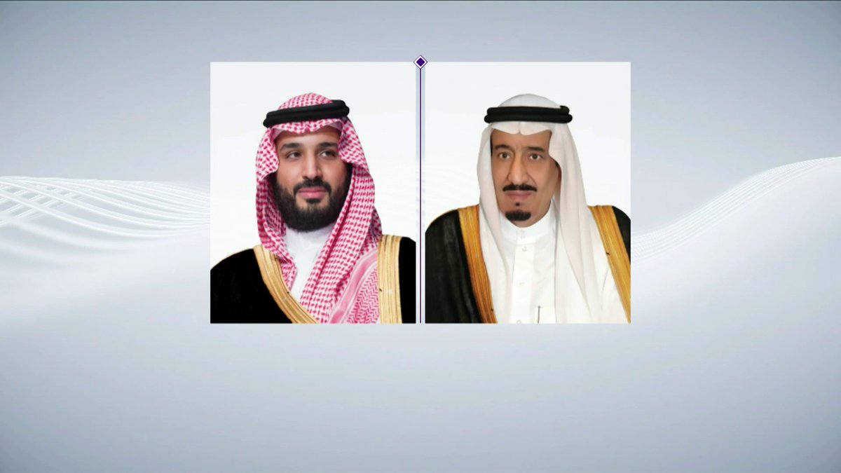 #خادم_الحرمين_الشريفين⁩ وبناء على ما رفعه ⁧#ولي_العهد⁩ يوجه بمنح المواطن "ماهر الدلبحي" وسام الملك عبد العزيز من الدرجة الأولى وتقديم مكافأة مالية بمبلغ مليون ريال نظير موقفه البطولي الشجاع #القيادة_تكرم_البطل_الدلبحي | #شكرا_محمد_بن_سلمان #الإخبارية