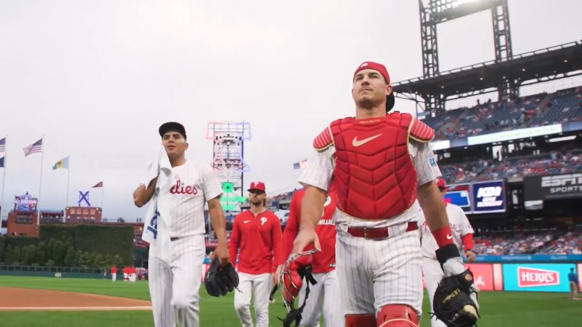 The boys are buzzin' #RingTheBell