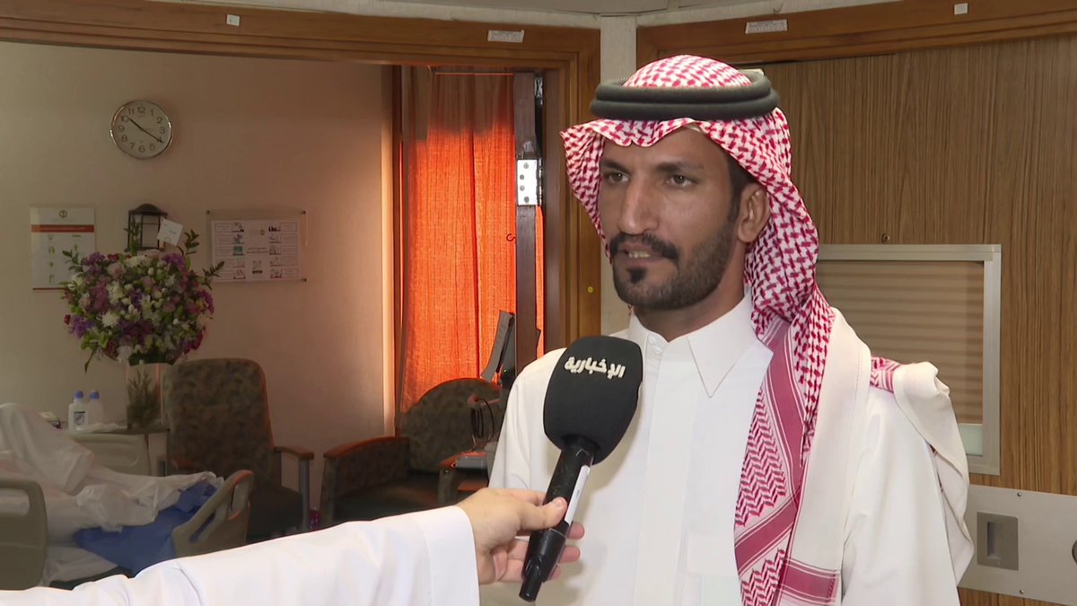 حين اقترب الخطر كان البطل "ماهر الدلبحي" في الموعد.. تصدّى بشجاعة، ضحّى من أجل إنقاذ الأرواح، فنال رعاية الدولة وفخر الوطن هنا تفاصيل القصة كاملة #القيادة_تكرم_البطل_الدلبحي | #شكرا_محمد_بن_سلمان #الإخبارية