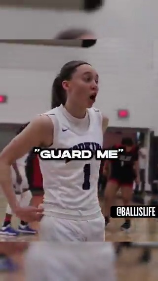 This ain't nothing new for Paige Beuckers 😤😤 She been a problem since HS!