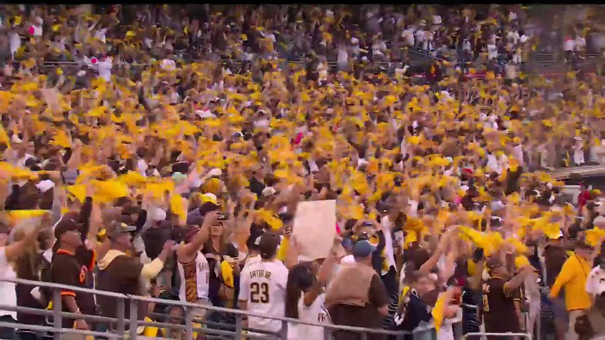dodgers are scared of Petco Park They are terrified of our fanbase dodgers fans don't have the passion But Padres fans will shake the entire building for their team