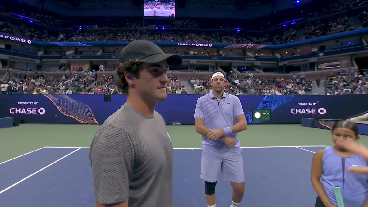 What better way to spend your birthday than inside Arthur Ashe Stadium at night! Happy birthday, Joao!