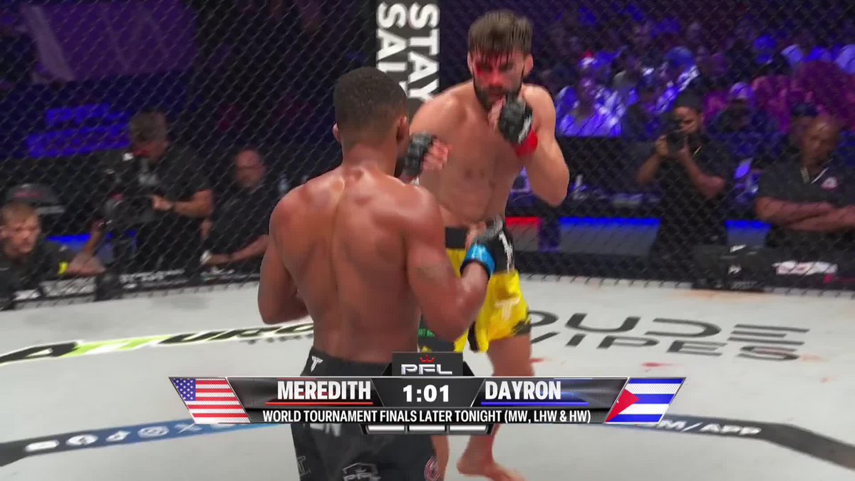 LAZARO DAYRON WITH THE RIGHT HAND 😱 [ #PFLWorldTournament | NOW ESPN+ | Main Card 9pm ESPN]