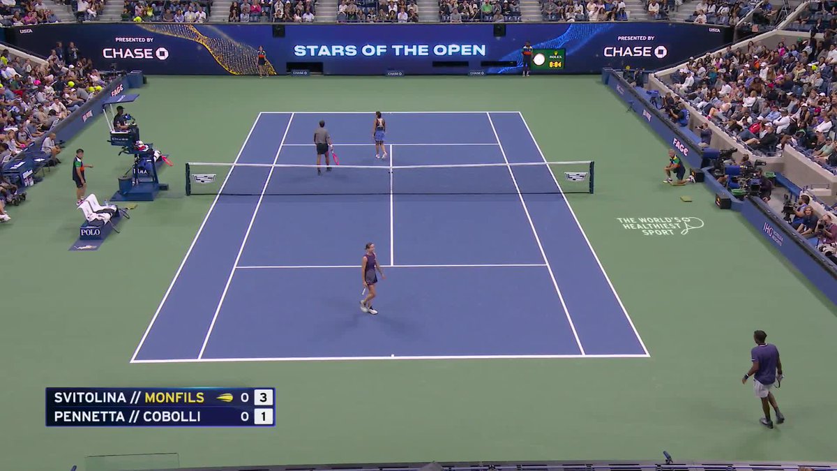 Former champion Flavia Pennetta is back tonight with Flavio Cobolli and they're putting on a show!