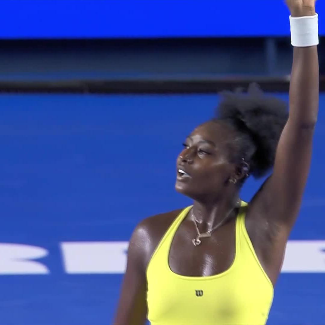 Rising to the occasion 📈 Alycia Parks gets past Sramkova 6-2, 7-5 to reach the final four in Monterrey. #AbiertoGNPSeguros