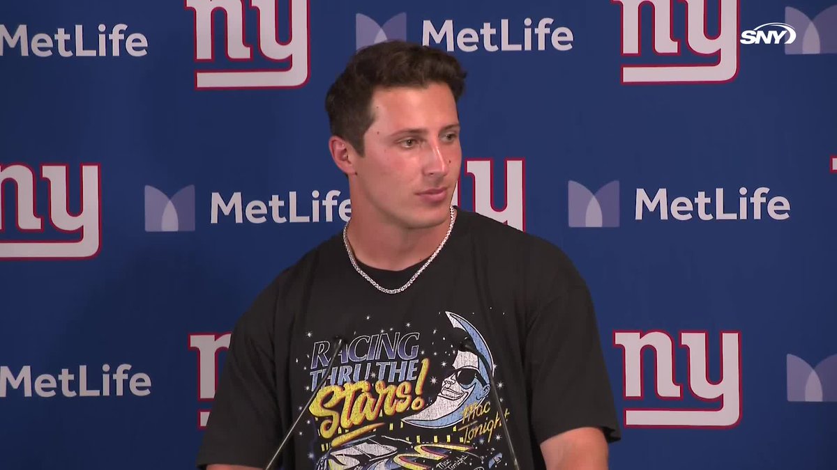 Tommy DeVito spoke about what it meant to get an ovation at MetLife tonight: