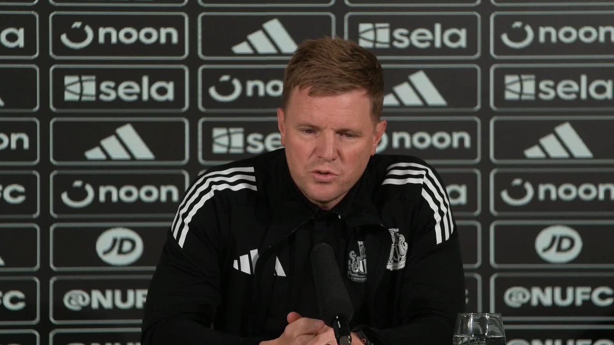 "These situations are far from ideal for Alex and us" Eddie Howe on Alexander Isak's future at Newcastle 🗣️