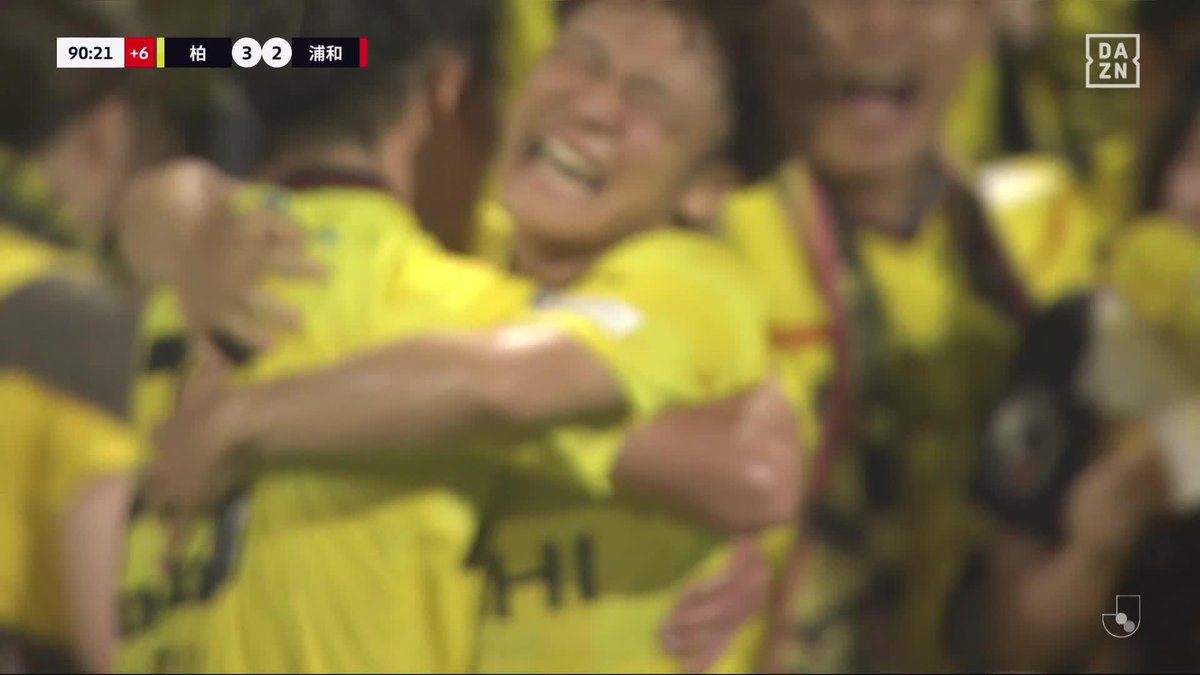 華麗なる逆転劇 柏が2点ビハインドから大逆転‼ #小西雄大 の意表を突いたアーリークロスが そのままサイドネットへ吸い込まれた🔥 🏆明治安田J1第27節 🆚柏×浦和 📺#DAZN LIVE配信中 #Jみようぜ #柏浦和 #Jリーグ #だったらDAZN