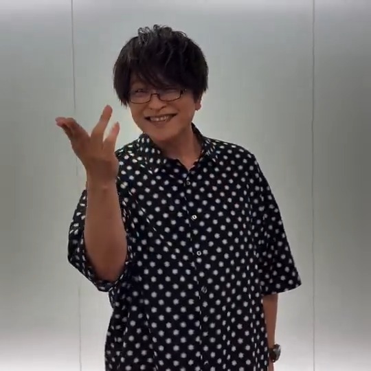 #声優と夜あそび🥂 放送直前の様子が動画で到着✨ リアタイでコメントしながら 見たい人は今すぐアベマへGO‼️ #関川島と夜あそび 応援コメント待っているよ🙌 見逃しても1週間は無料配信📣 #関智一 #緑川光 関智一 （チーフ・らぼったー） 緑川光