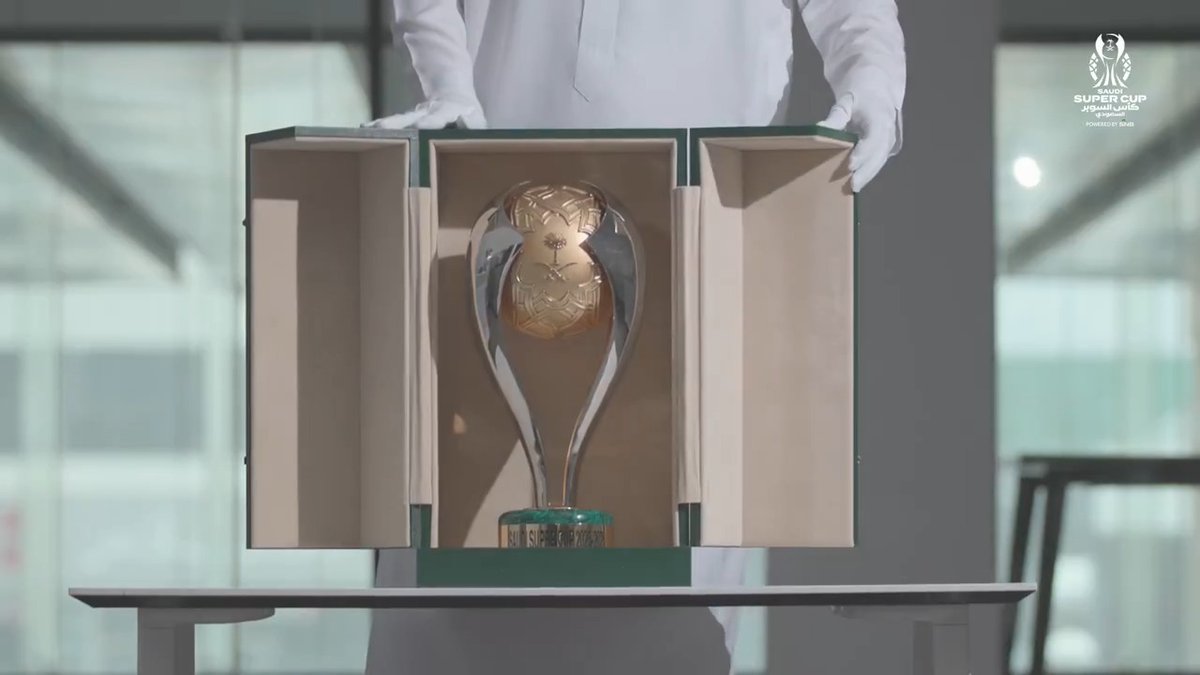 من الرياض.. ذهب ✈ وفي شرق العالم.. لمع ذلك الذهب 🌟 #كأس_السوبر_السعودي 🏆