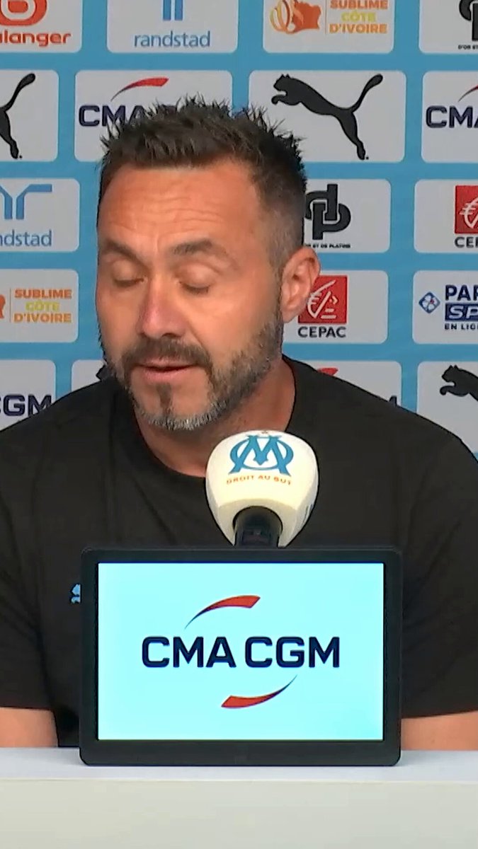 «LA RISSA? MAI VISTA UNA COSA DEL GENERE NELLA MIA CARRIERA. LA MAMMA DI RABIOT SI DIMENTICA COSA HO FATTO PER LUI» Il discorso di Roberto #DeZerbi in conferenza stampa sulla rissa tra Adrien #Rabiot e Jonathan #Rowe: l'allenatore del Marsiglia è fiero della decisione del club e risponde alle accuse della madre del centrocampista. 📹: Olympique de Marseille