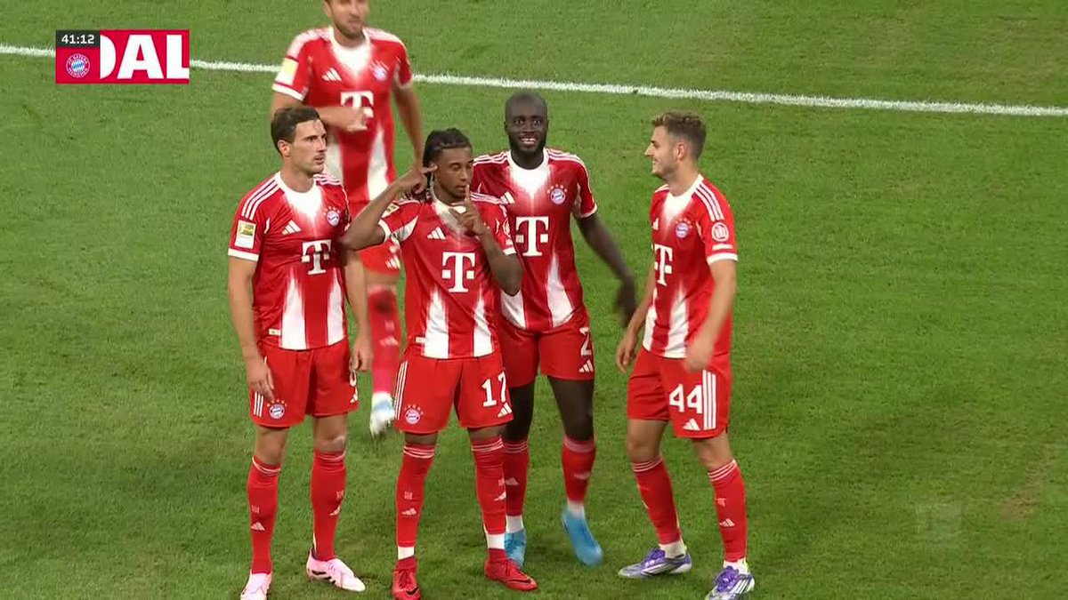 Two goals for Olise ⚽⚽ Two assist for Gnabry 🎯🎯 Bayern are rolling 👀