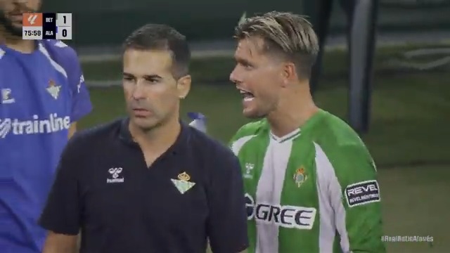 🤩 FÚTBOL SU MÁXIMA EXPRESIÓN 🤩 💚 Real Betis Balompié 🌴💚 🤍 #RealBetisAlavés | #BehindLALIGA | #VUELVELALIGA