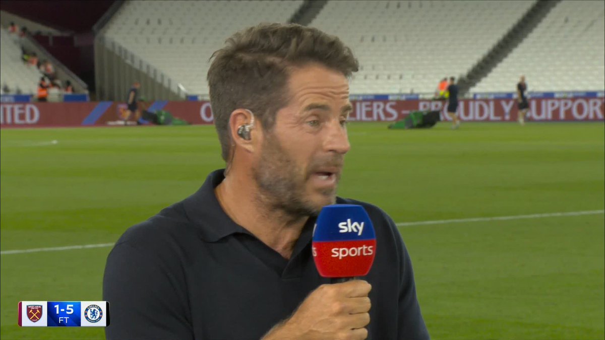 🗣️ "The goalkeeper needs to be changed" Jamie Redknapp shares his thoughts on Mads Hermansen's performance 🧤