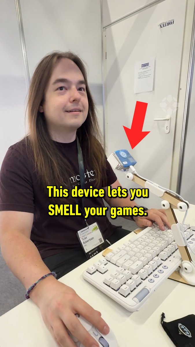 What video game do YOU want to smell? The Omara Scent Display can let you smell your games! #gamescom2025