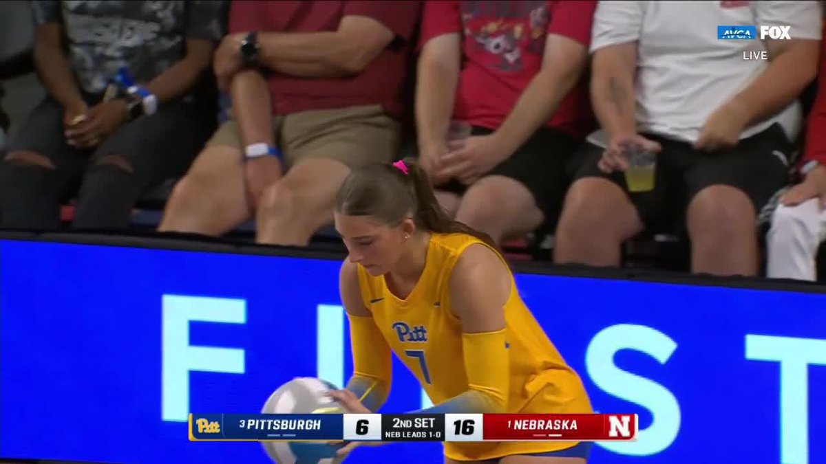 Set 2? Sczech. ✅ Allie Sczech calls set on her first kill as a Husker!