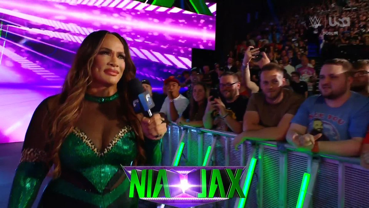 Come on, Nia Jax! Dublin cannot catch a break today 😅