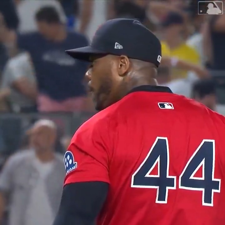 That's how you end a ballgame. 😮‍💨