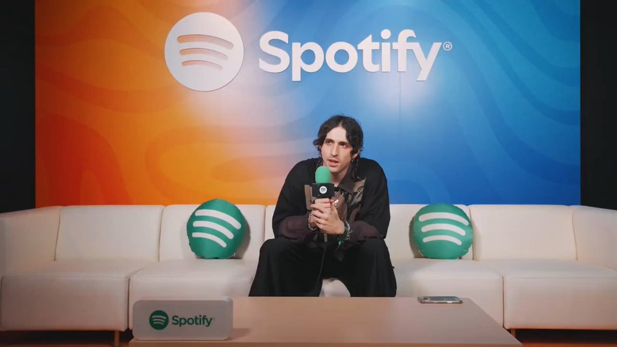 Spotify × SUMMER SONIC 2025 アーティストインタビュー⚡ 🎙＜ポーター・ロビンソン＞ ステージ全体を包み込む 唯一無二のサウンドがここに✨ 🎧 フォロー&amp;RPで【サイン入りチェキ】を 1名様にプレゼント🎁 ⌛応募は9/2(火)まで porter robinson SUMMER SONIC #サマソニ