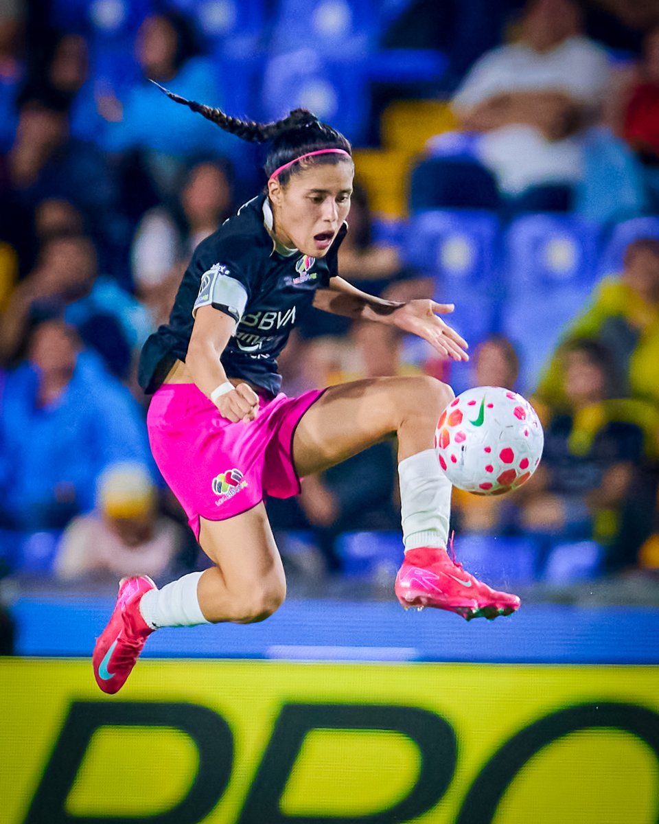 💛 Hiciste vibrar al Volcán una vez más... ¡Gracias, 'Maga'!