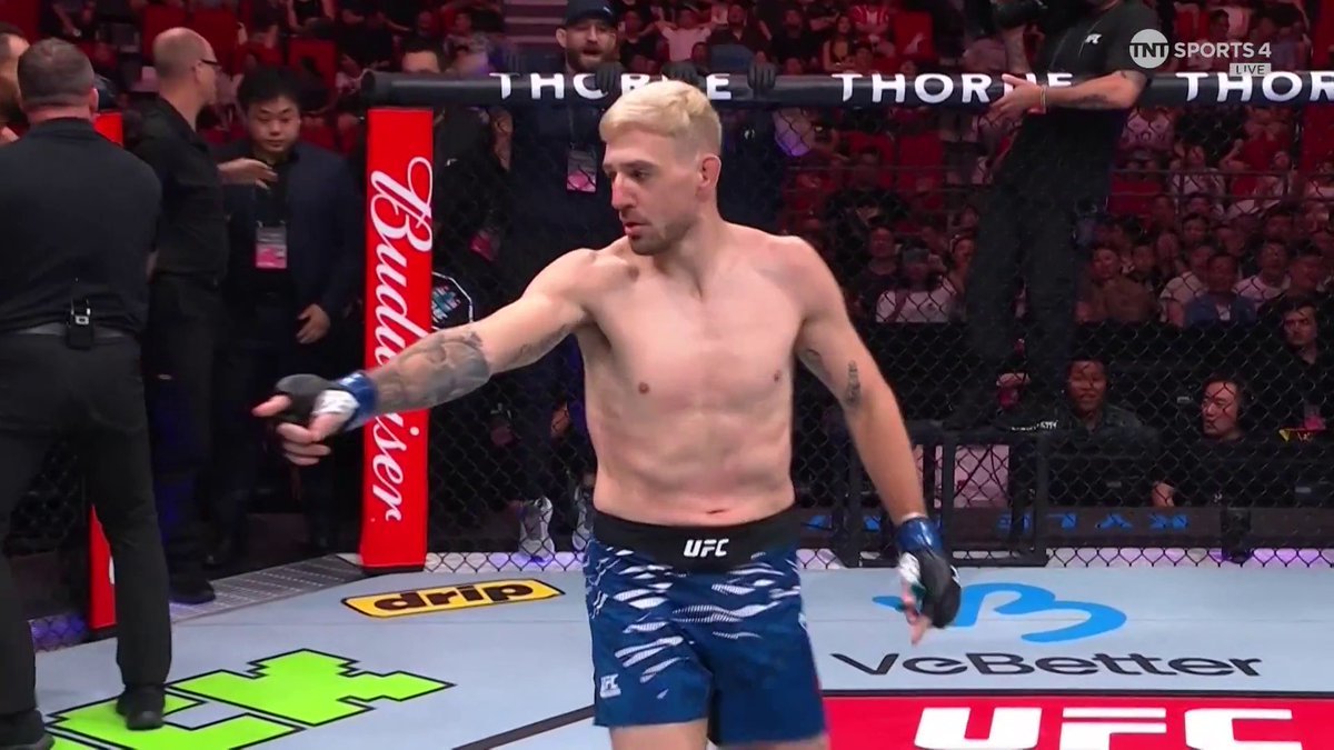 Kyle Daukaus has some REAL POWER 👊 #UFCShanghai | LIVE on TNT Sports 4 and discovery+