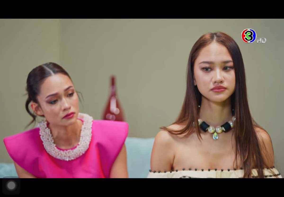 เอ็นดูรีแอคพวกนางมาก555555 #TheFaceThailand6