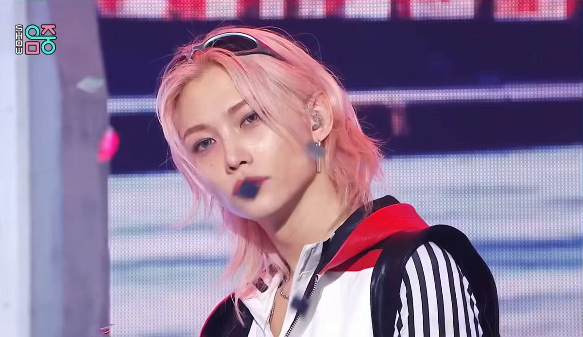 music core acertou DEMAIS fazendo uma ending ot8 hoje, ELES TAVAM LINDOS DEMAIS