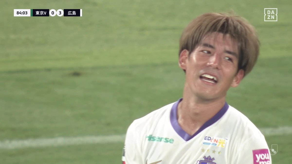 絶妙なコースに蹴り込んだ フリーキックで追加点 新井直人のボールがゴールに吸い込まれた 🏆明治安田J1リーグ第27節 🆚東京V×広島 📺#DAZN 無料LIVE配信中 #Jみようぜ #Jリーグ #だったらDAZN