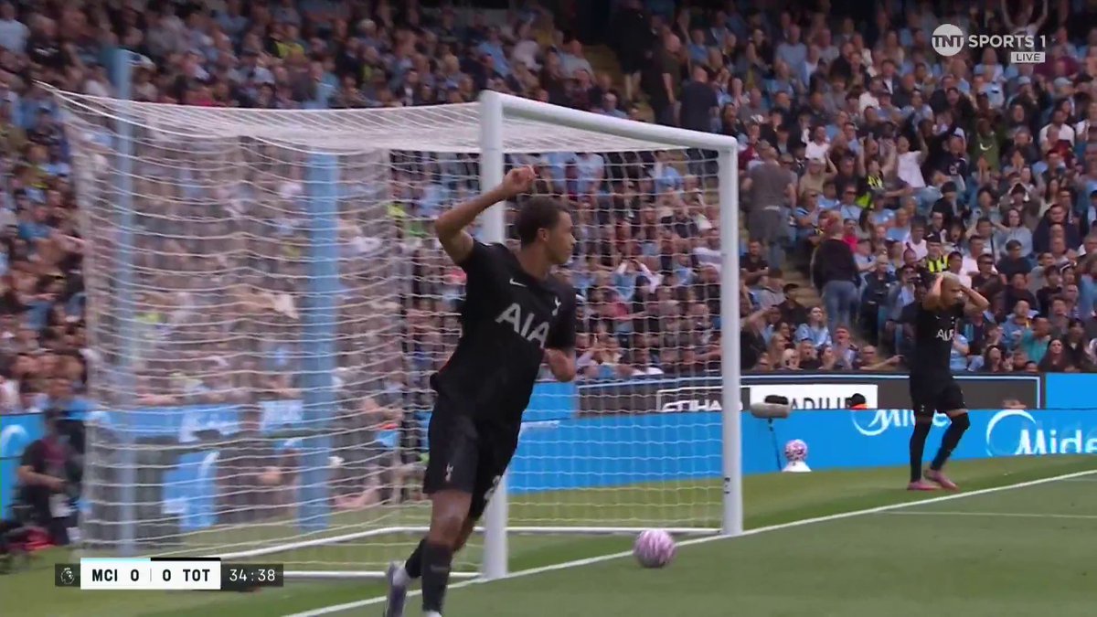 In the finest of margins, Brennan Johnson gives Spurs the lead over City following a VAR review! 📺 TNT Sports &amp; discovery+ UK