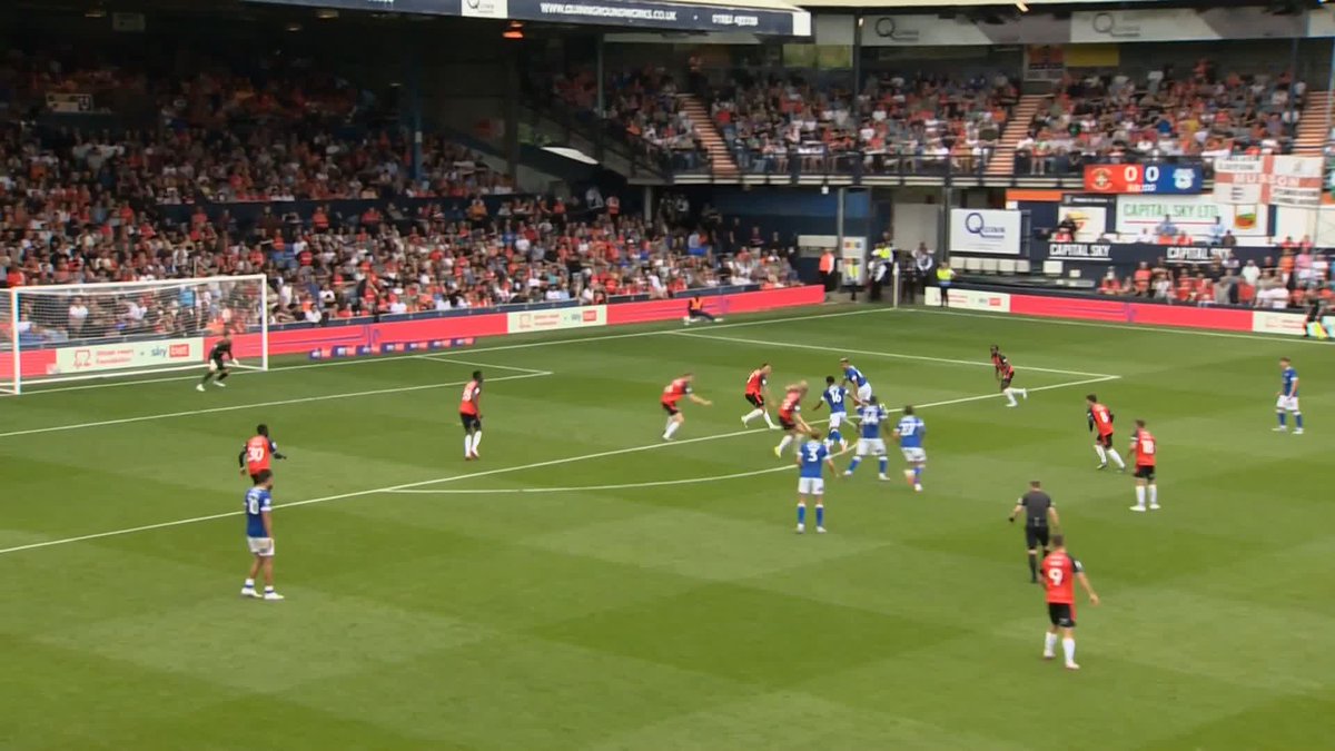Lovely footwork and finish from Chris Willock 👏