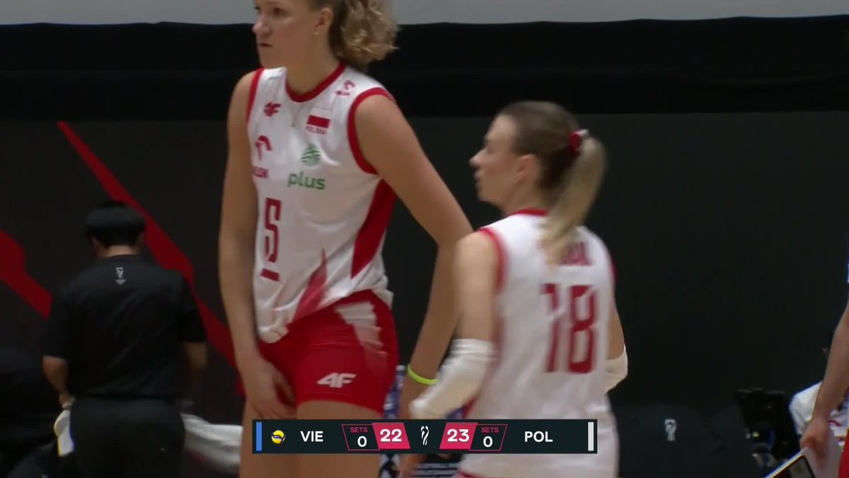😱 VIETNAM 🇻🇳 TAKES SET 1 FROM POLAND 🇵🇱! 📺 LIVE NOW on VBTV: 🏐 #Volleyball #ElectrifyingThailand #WWCH #Thailand2025