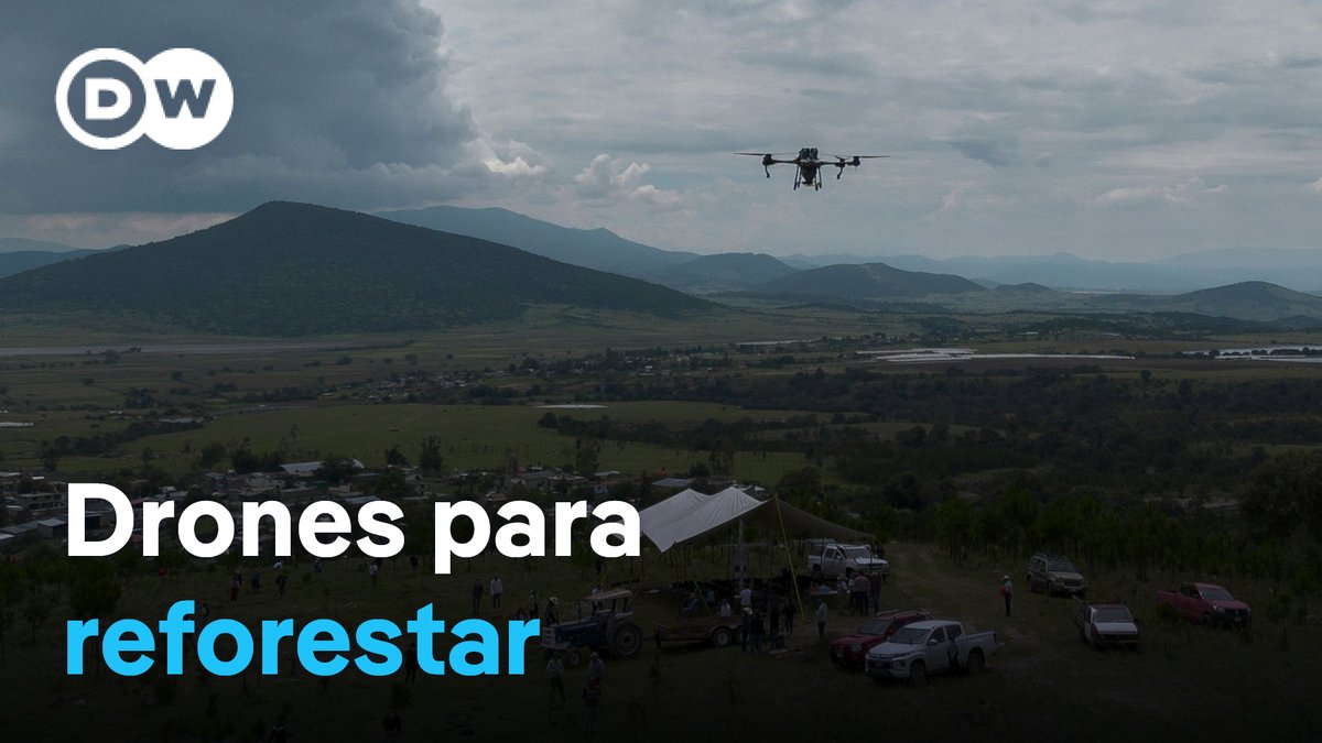 México usa #drones para dispersar semillas desde el aire México recurre a drones para regenerar #bosques incendiados. El programa destinado a reforestar utiliza vehículos no tripulados que pueden cargar hasta 20 kilos de #semillas para lanzarlas sobre el área afectada. /ic