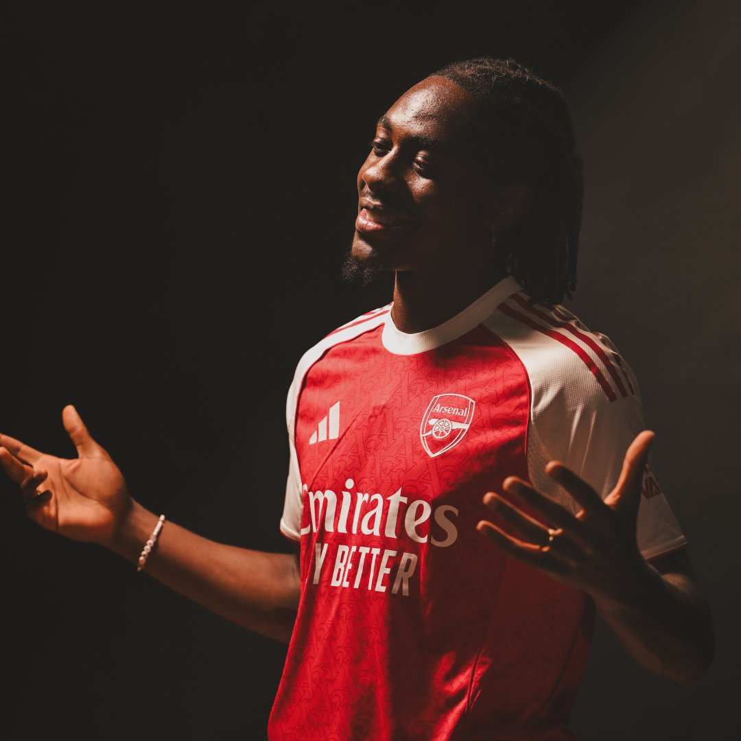 It was only ever Arsenal. A boyhood Gooner, our new number 10 – welcome home, Ebere ❤️
