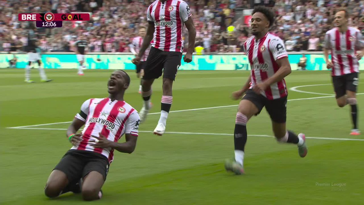 "Dibu Martínez" Porque arrancó como el orto en su vuelta al equipo y el Aston Villa perdió por 1-0 ante el Brentford por la Premier League. Pensó que iba a ir a un equipo grande, no le llegó ninguna oferta y ya fue cogido de entrada, alta putita el Dibu.