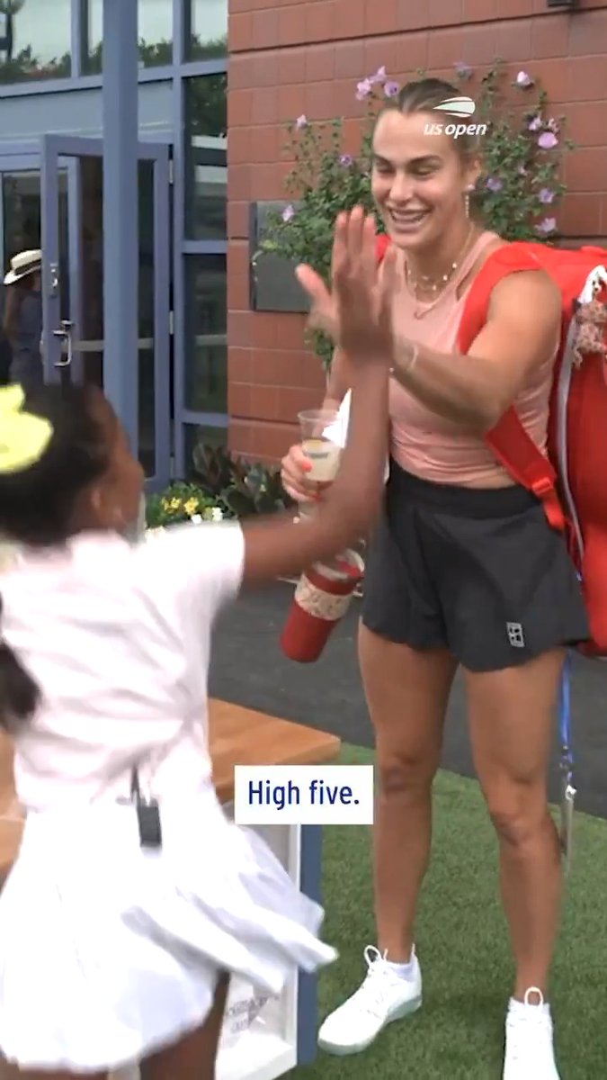 After Novak Djokovic, it's Aryna Sabalenka's turn to stop by Emerie's lemonade stand 💛