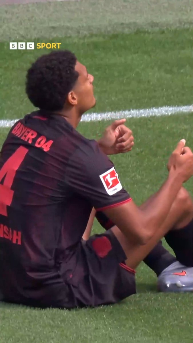 A debut goal for Jarell Quansah 🙌 The ex-Liverpool defender paid tribute to Diogo Jota after scoring his first goal for Bayer Leverkusen 👏