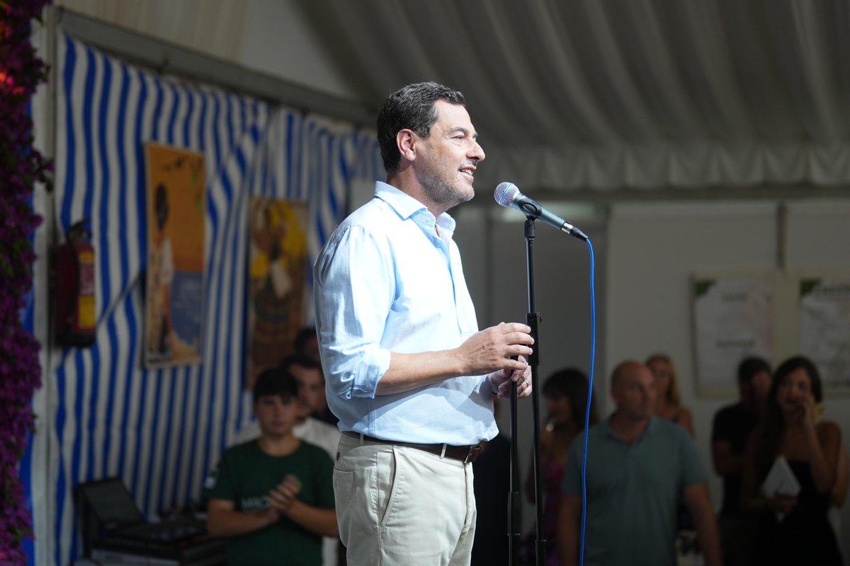 Todo el camino andado en #Andalucรญa se puede desandar. Nos vamos a volcar en este nuevo curso polรญtico para que nuestra tierra siga avanzando. Y lo vamos a hacer con nuestro estilo, sin insultar y con soluciones. La prioridad: Andalucรญa y los andaluces. ยกAdelante!