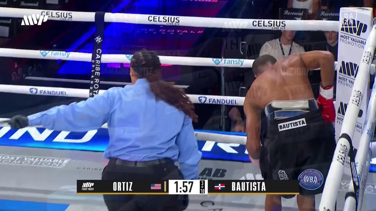 MASTERCLASS FROM JAMAINE ORTIZ 🤩 Jamaine Ortiz STOPS Ambiorix Bautista in round 3! #MVPFightNight1 | Live NOW on DAZN