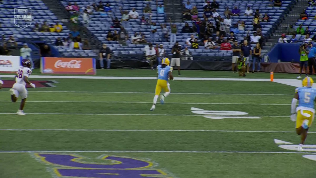 69-YARD HOUSE CALL FROM CAM'RON MCCOY 😤 📺: NC Central-Southern on ABC