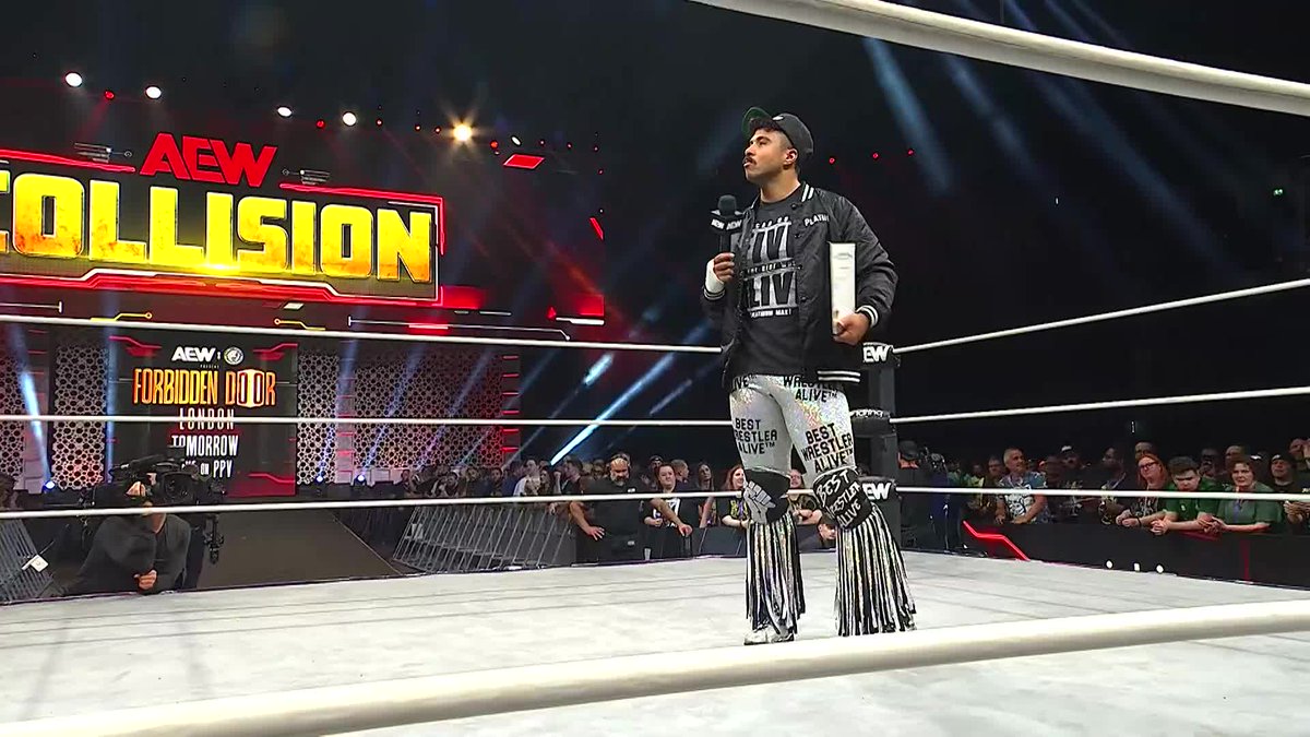 Max Caster has really gotten this dumbass chant over bro this shit is crazy #AEW #AEWCollision