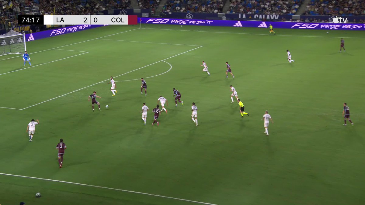 Gabriel Pec finishes on the transition and the LA Galaxy extend the lead to 3️⃣✨