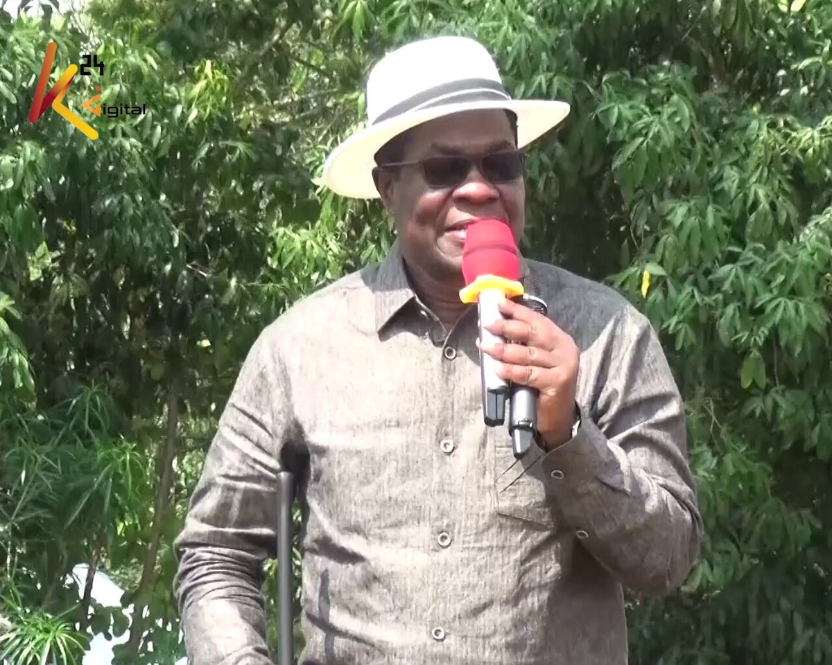 “Wacheni vitisho baridi, nani amekupatia nguvu ya kutoa Rais? Hawa wabunge wakomeshe hio tabia,” CS Wandayi to MPs