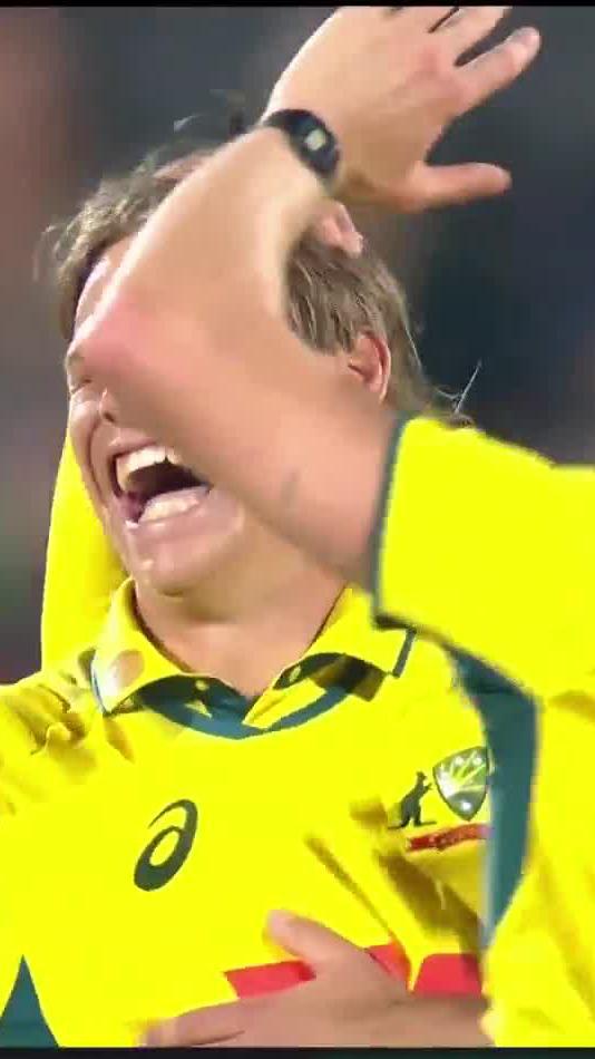 Cooper Connolly has his first 5fa in professional cricket! It's the first time he has taken more than three wickets in a game. #AUSvSA