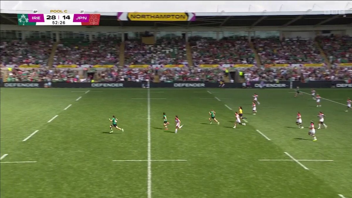 Eve Higgins intercepts and runs almost the full length of the field for Ireland's fifth try 👏 🗣 "She is a Rolls-Royce of a centre!" 🔥 #RWC2025 #BBCRugby