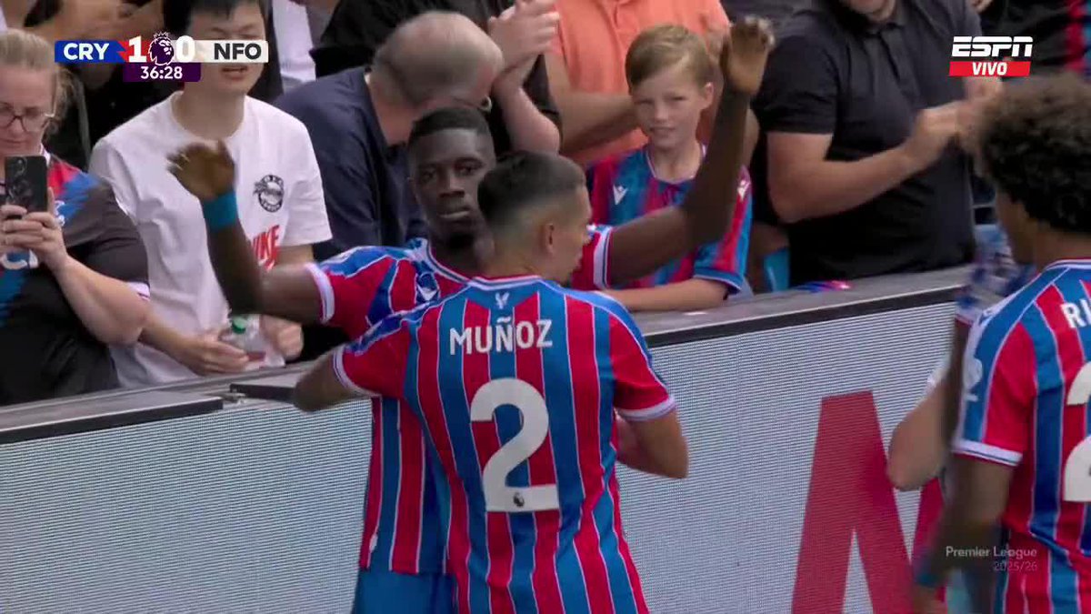 🇨🇴 ASISTENCIA de Daniel Muñoz. El colombiano la puso para el 1-0 de #CrystalPalace ante #NottinghamForest, al 37’