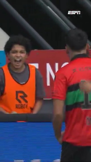 Başar Önal doet het helemaal zelf en maakt koeltjes af! 🥶 #necnac